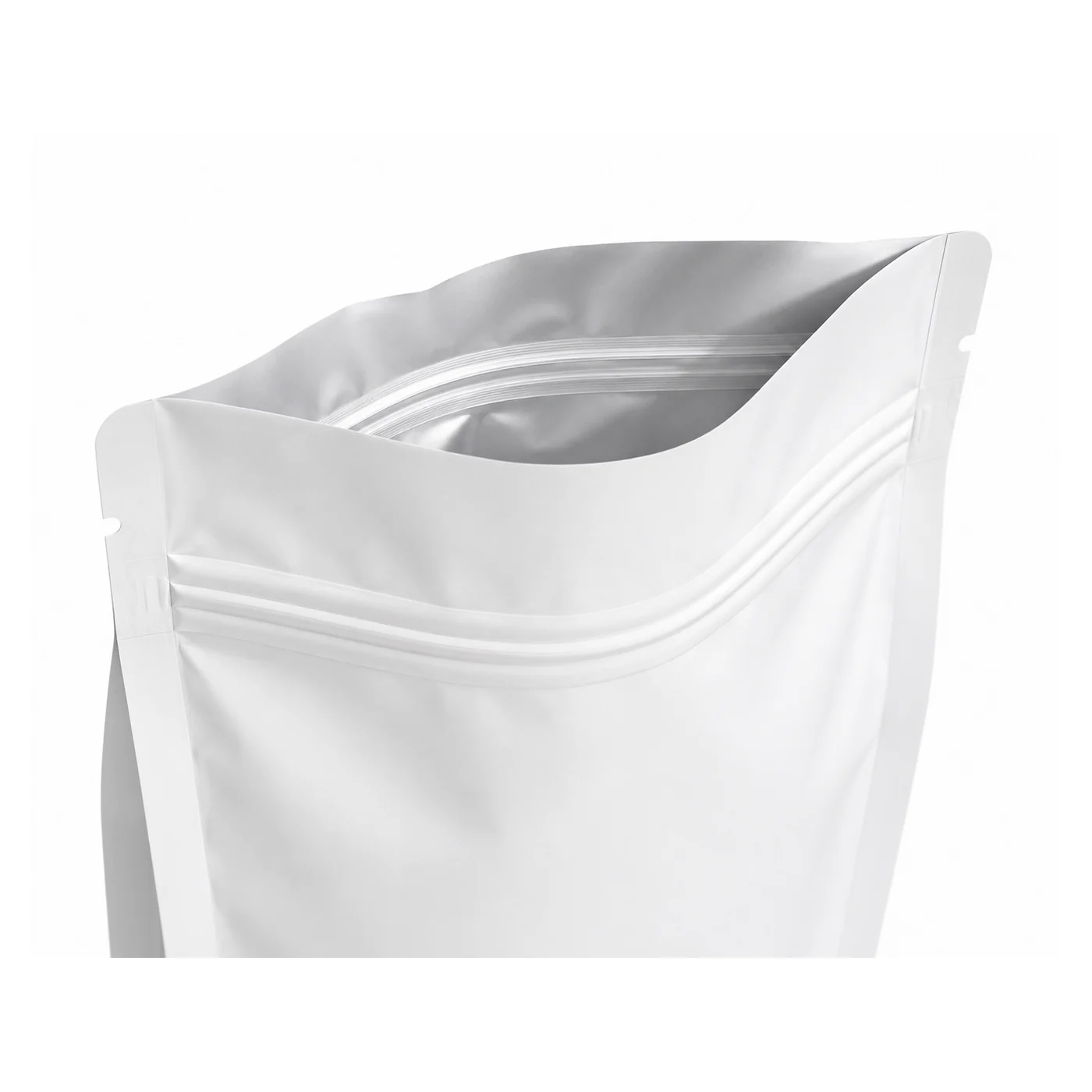 Flat bottom pouch zipper detail